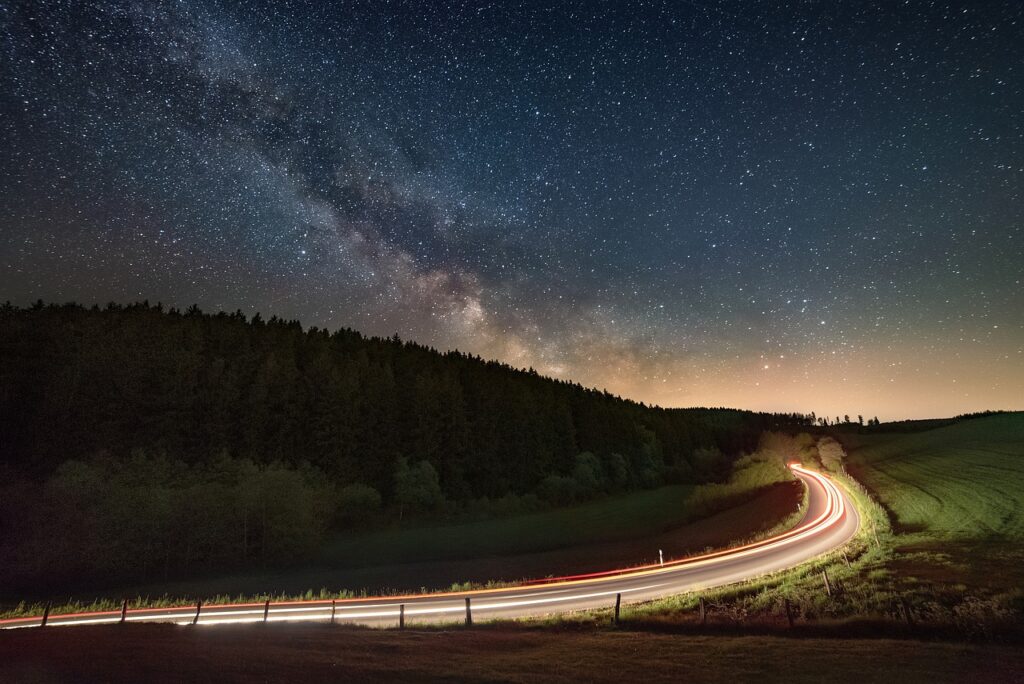 night, milky way, road-5222267.jpg